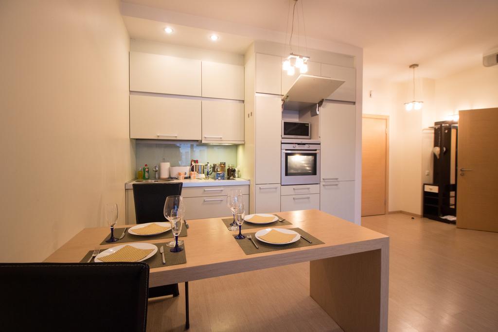 Riga Riverside Apartment Exterior photo